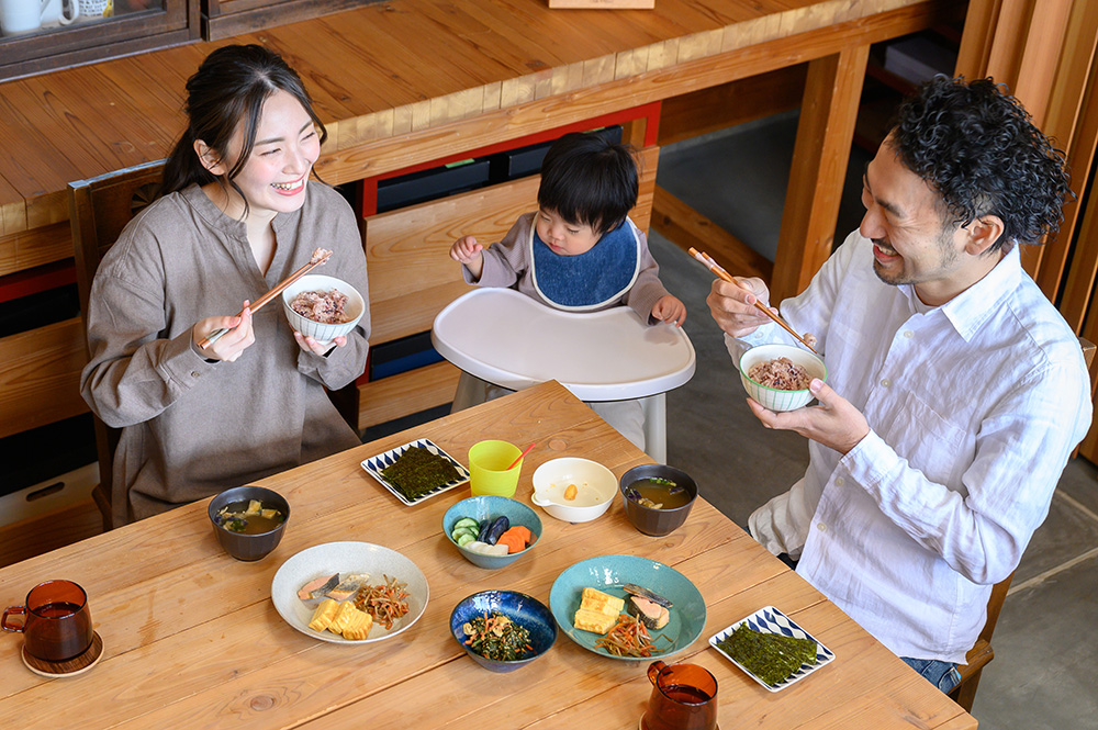 食育とは？重要性や子どものために取り組む際のポイントを解説 | 0歳